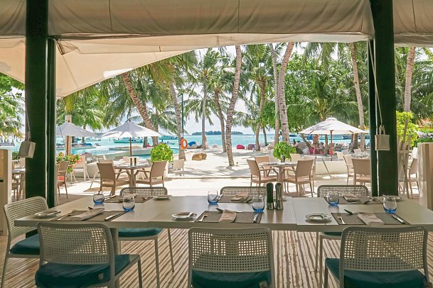 Holiday Inn Resort Kandooma Maldives