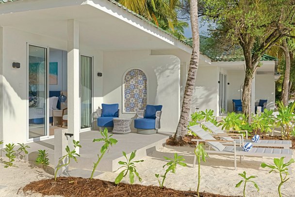 Eri Maldives - Beispiel Terrasse Beach Villa (Zimmercodierungen VB2 & VB3)