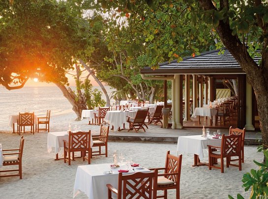 Royal Island Resort & Spa