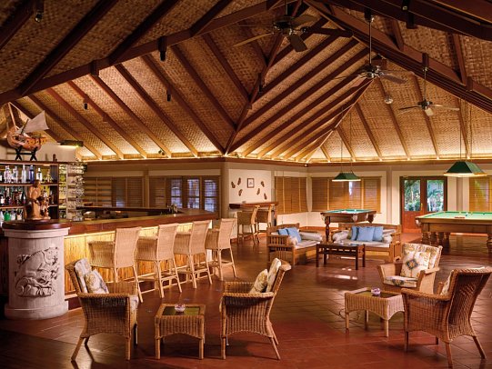 Royal Island Resort & Spa