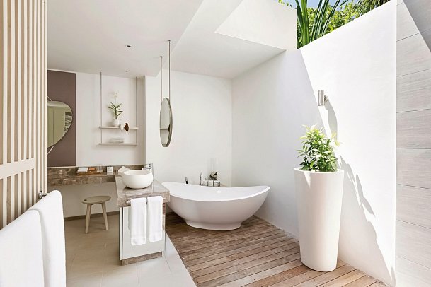 LUX* South Ari Atoll, Maldives - Beispiel Bad Family Lagoon Pavilion (Zimmercodierung FB2)