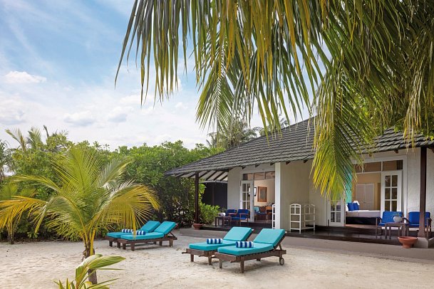 ADAARAN Select Meedhupparu - Wohnbeispiel Family Beach Villa (Zimmercodierungen FB1 & FV1)