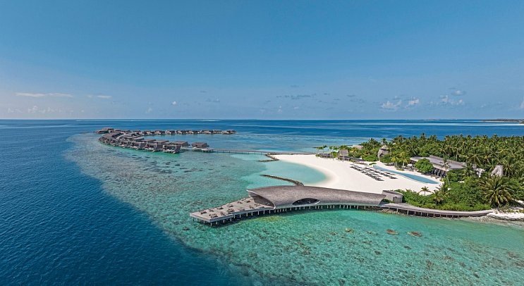 The St. Regis Maldives Vommuli Resort