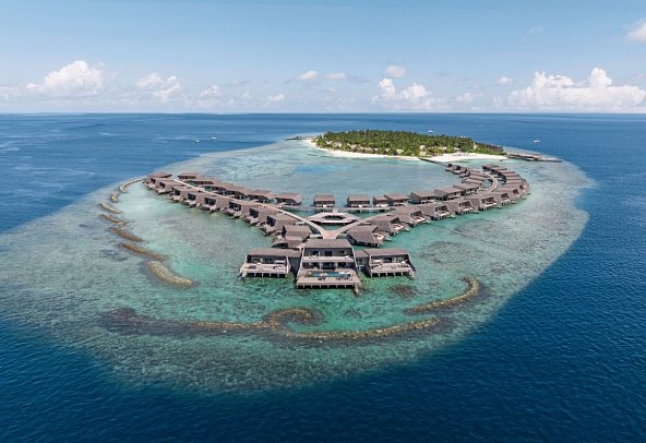 The St. Regis Maldives Vommuli Resort