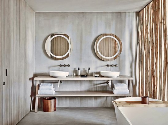 Patina Maldives, Fari Islands