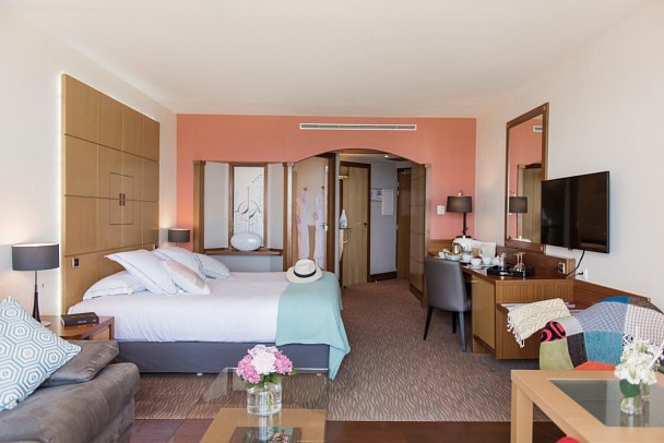 Les Flamants Roses - Doppelzimmer Deluxe Gartenblick (Zimmercodierung DDG)