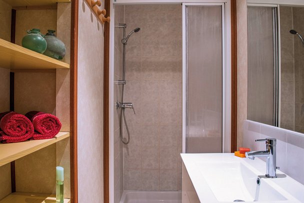 Domaine Les Tamaris & Les Portes du Soleil - Bad