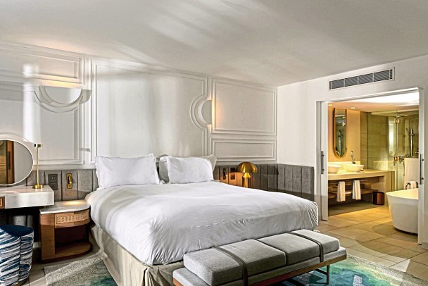 Sofitel Mauritius L'Imperial Resort & Spa - Wohnbeispiel Opera Suite (Zimmercodierungen WB1 & WH2)