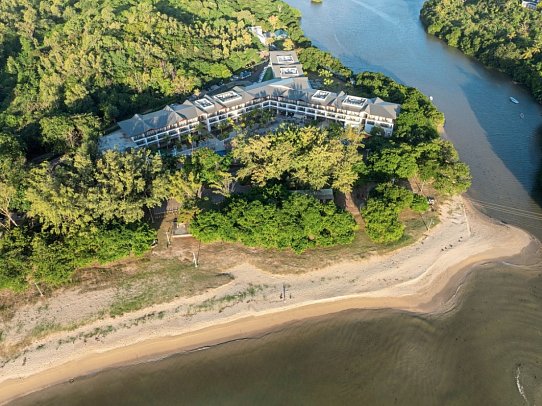 Ocean’s Creek Beach Hotel Mauritius