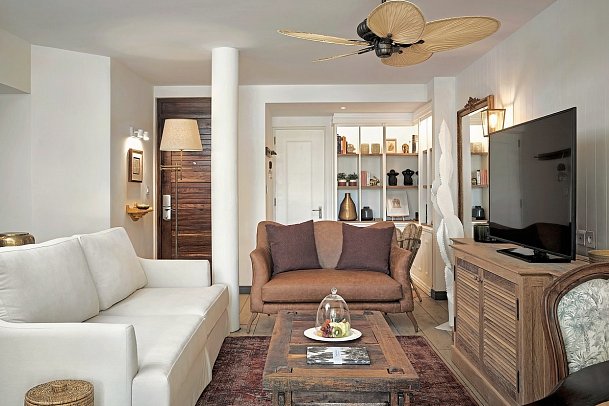 Paradise Cove Boutique Hotel - Wohnbeispiel Senior Suite (Zimmercodierungen Wb1, WB8 & WH1)