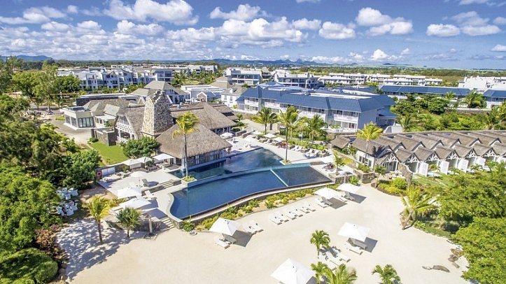 Radisson Blu Azuri Resort & Spa