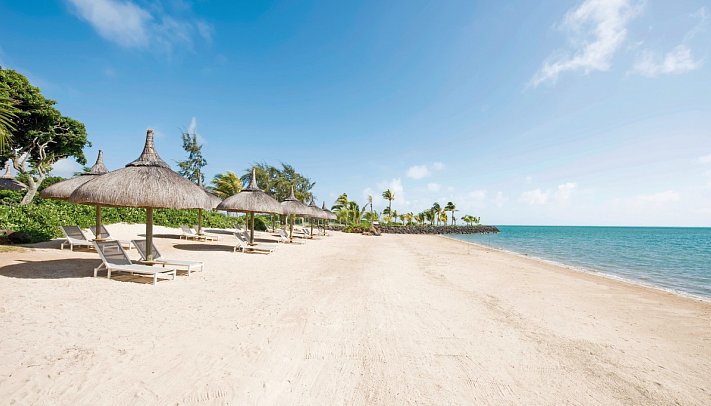 Radisson Blu Azuri Resort & Spa