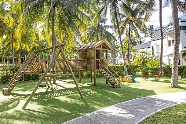 The Ravenala Attitude