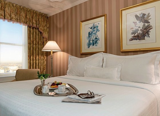 Hotel Monteleone - Wohnbeispiel Traditional Room 1 King Bed (Zimmercodierung UG2)