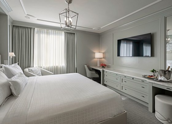 Hotel Monteleone - Wohnbeispiel Iberville Superior King (Zimmercodierung US1)
