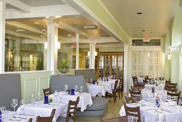 Bienville House Hotel