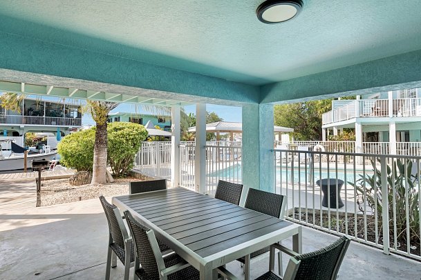 Lime Tree Bay Resort