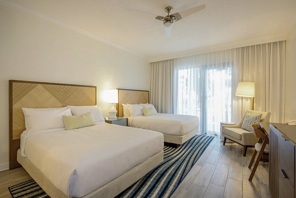 Hawks Cay Resort - Wohnbeispiel Hawks Cay Guestroom Two Queens Flex (Zimmercodierung UG4)