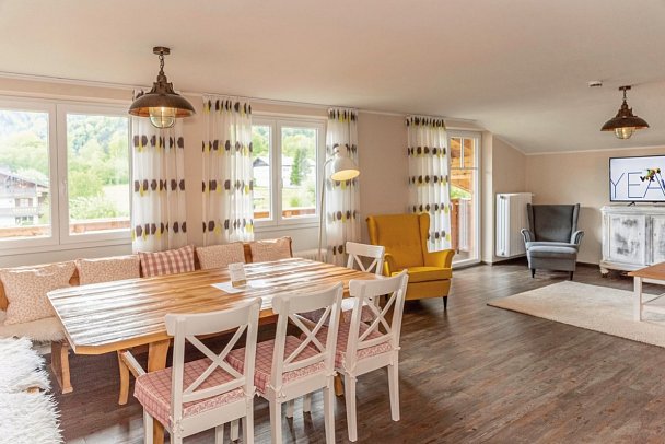 Alpenhotel Dahoam - Wohnbeispiel Ferienwohnung Achental (Zimmercodierung OB1)