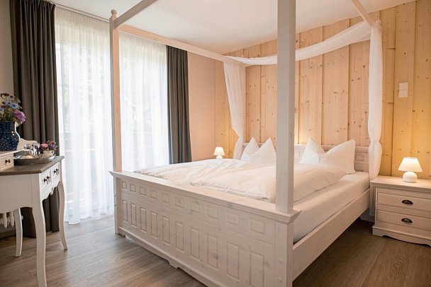 Alpenhotel Dahoam - Wohnbeispiel Doppelzimmer (Zimmercodierung DB1)