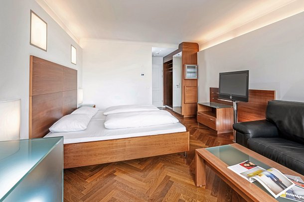 AllgäuSternHotel - Wohnbeispiel Doppelzimmer Gran Paradiso (Zimmercodierungen DB1, DC2 & FE1)