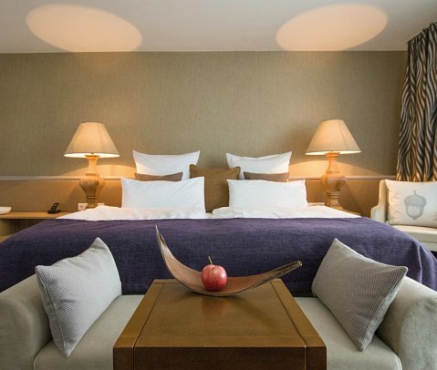 Marina Bernried - Wohnbeispiel Doppelzimmer See Komfort (Zimmercodierung DF2)