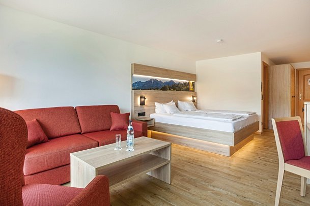 Ringhotel Nebelhornblick - Wohnbeispiel Doppelzimmer Komfort Panoramablick (Zimmercodierung DF1)