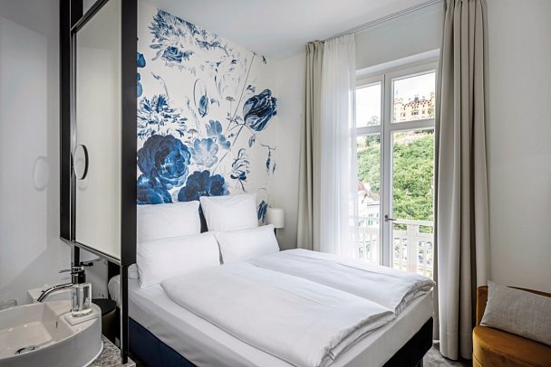 AMERON Neuschwanstein Alpsee Resort & Spa - Wohnbeispiel Doppelzimmer (Zimmercodierung DB1)