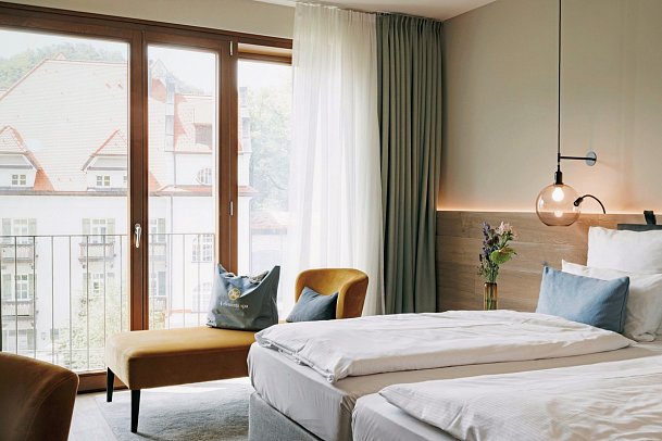 AMERON Neuschwanstein Alpsee Resort & Spa - Wohnbeispiel Doppelzimmer Komfort (Zimmercodierung DF1)