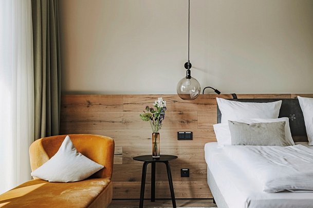 AMERON Neuschwanstein Alpsee Resort & Spa - Wohnbeispiel Doppelzimmer Deluxe Balkon oder Terrasse (Zimmercodierung DD1)