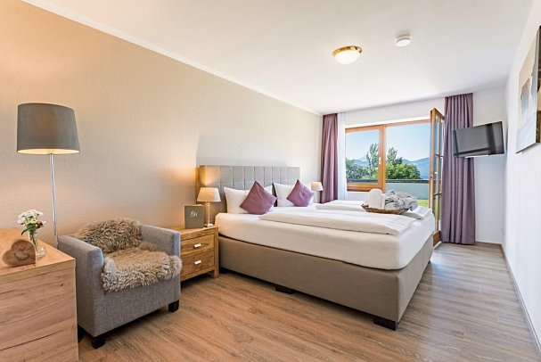 Hartungs Hoteldorf - Wohnbeispiel Familienunterbringung (Zimmercodierung FB1)