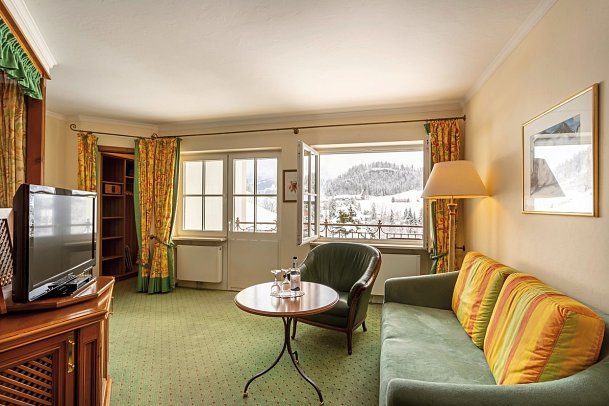 Alpenhotel Oberstdorf - ein Rovell Hotel - Wohnbeispiel Doppelzimmer Komfort Balkon oder Terrasse (Zimmercodierung DB2)