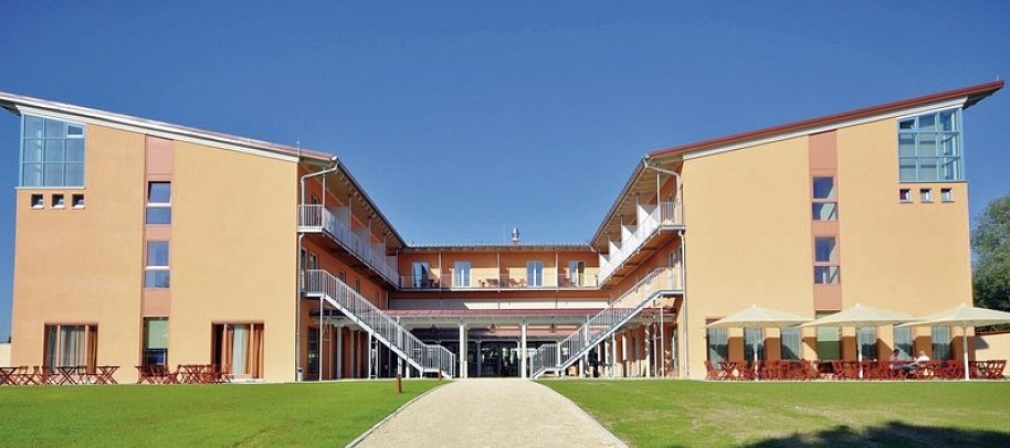 JUFA Familienresort Kempten***s