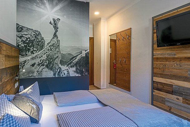 Alpensonne Tegernsee - Wohnbeispiel Doppelzimmer Mini (Zimmercodierung EB1)