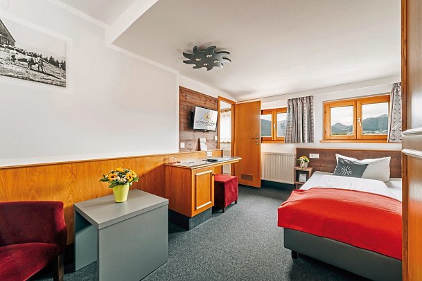 Alpensonne Tegernsee - Wohnbeispiel Doppelzimmer Mini (Zimmercodierung EB1)