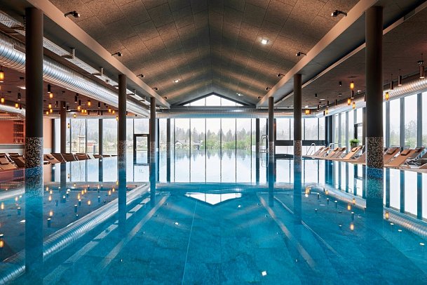 aja Ruhpolding - Innenpool