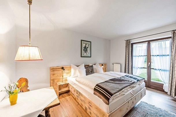 Das Bergmayr - Chiemgauer Alpenhotel - Wohnbeispiel Doppelzimmer Komfort (Zimmercodierungen DF1 & DC1)