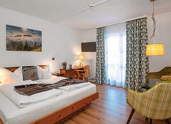 Das Bergmayr - Chiemgauer Alpenhotel - Wohnbeispiel Doppelzimmer Komfort (Zimmercodierungen DF1 & DC1)
