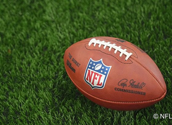 the niu Brass - inklusive NFL Munich Ticket