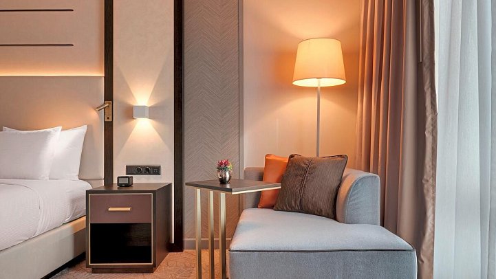 Hilton München City - inklusive NFL Munich Ticket - Wohnbeispiel (Zimmercodierungen DX1 & EX1)