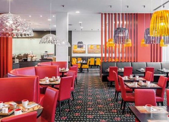 Holiday Inn München Westpark - inklusive NFL Munich Ticket
