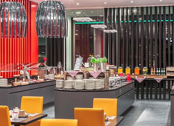 Holiday Inn München Westpark - inklusive NFL Munich Ticket