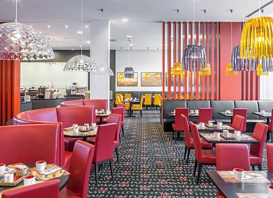 Holiday Inn München Westpark - inklusive NFL Munich Ticket