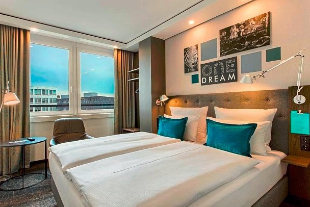 Motel One Munich Campus - inklusive NFL Munich Ticket - Wohnbeispiel (Zimmercodierungen DB5 & DX5)