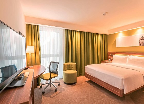 Hampton by Hilton München City West - inklusive NFL Munich Ticket