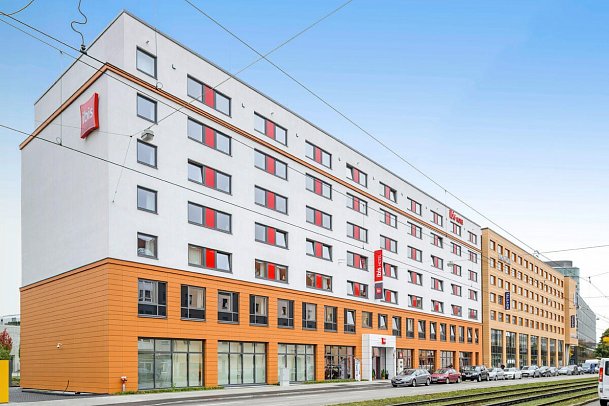 ibis München City Arnulfpark - inklusive NFL Munich Ticket