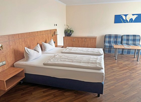 Hotel St. Georg - Wohnbeispiel Doppelzimmer Komfort (Zimmercodierung DF1)