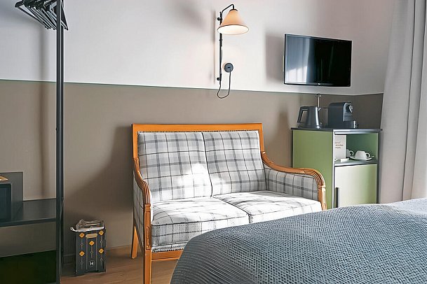 HENRI Hotel Garmisch-Partenkirchen - Wohnbeispiel Doppelzimmer Kabinett (Zimmercodierung K)