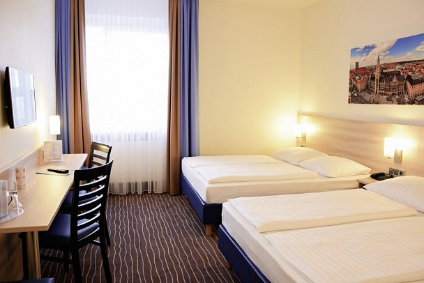 AMBER ECONTEL München - Wohnbeispiel Familienzimmer (Zimmercodierung FB1)