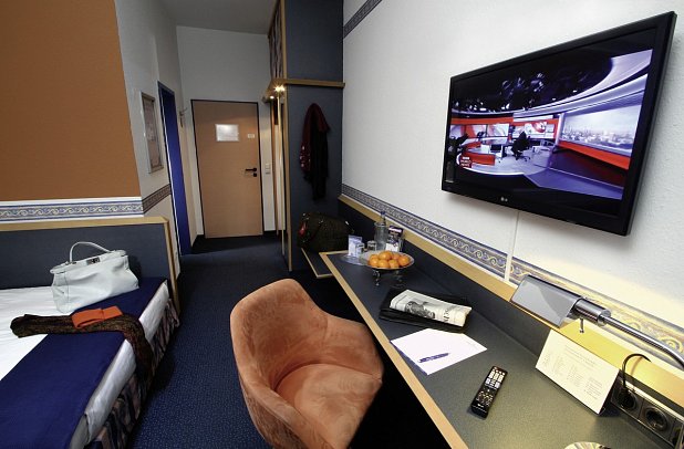 AMBER ECONTEL München - Wohnbeispiel Doppelzimmer Business (Zimmercodierungen DB1 & EB2)